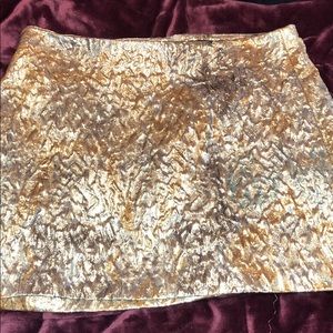 Cute gold textured skirt